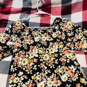 Flowery off the shoulder shirt